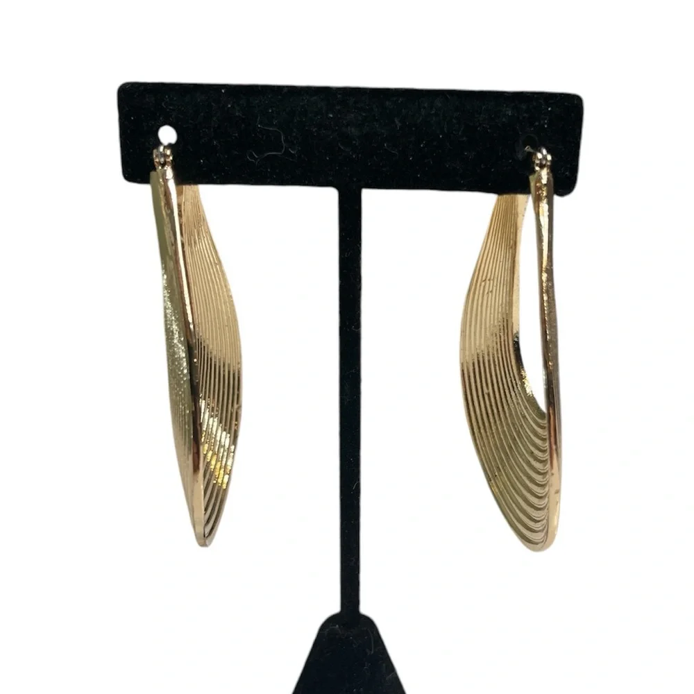 NWT 3 for $20 Bold Gold Ribbed Teardrop Statement Earrings “you pick 3” - Picture 2 of 7